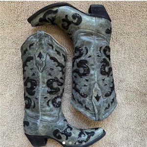 Corral Vintage Cowboy Boots